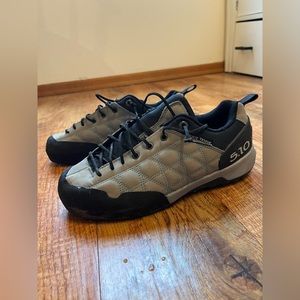 Five Ten Guide Tennie Women’s mtb. Shoes